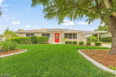 2225 Harvard Ave, Fort Myers, FL 33907