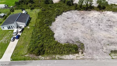 1215 Poinsettia Ave, Lehigh Acres, FL 33972