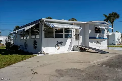 5558 Palm Beach Blvd #14, Fort Myers, FL 33905