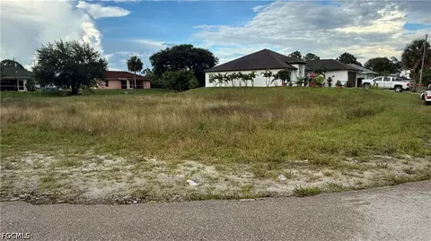 3514 30th St SW, Lehigh Acres, FL 33976