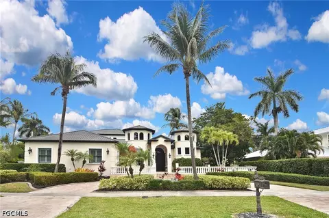 1229 Plumosa Dr, Fort Myers, FL 33901