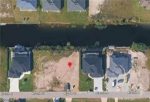 1703 NE 12th St, Cape Coral, FL 33909
