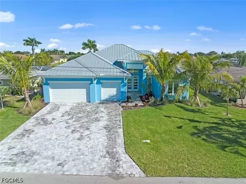 1513 SE 20th Ave, Cape Coral, FL 33990