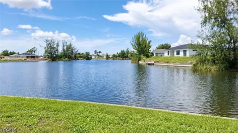 1228 NW 20th Ave, Cape Coral, FL 33993