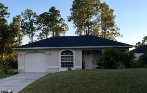 1066 Barnett St E, Lehigh Acres, FL 33974