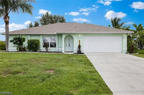 1121 NW 9th St, Cape Coral, FL 33993
