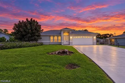 19005 Tampa Rd S, Fort Myers, FL 33967