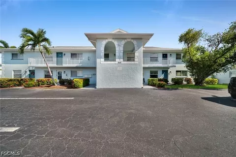839 SW 48th Ter #108, Cape Coral, FL 33914