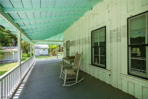 Exterior - 160 Curry St, Labelle, FL 33935 photo 19 of 23