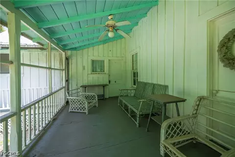 Exterior - 160 Curry St, Labelle, FL 33935 photo 7 of 23