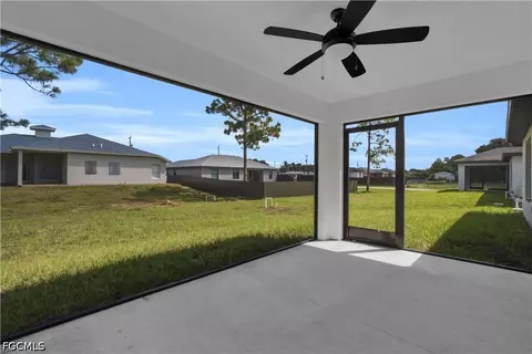 Exterior - 4200 14th St SW, Lehigh Acres, FL 33976 photo 1 of 3