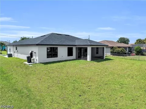 Exterior - 4200 14th St SW, Lehigh Acres, FL 33976 photo 3 of 3