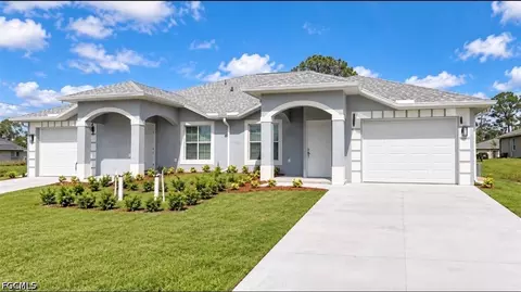 4716 4718 26th St SW, Lehigh Acres, FL 33973