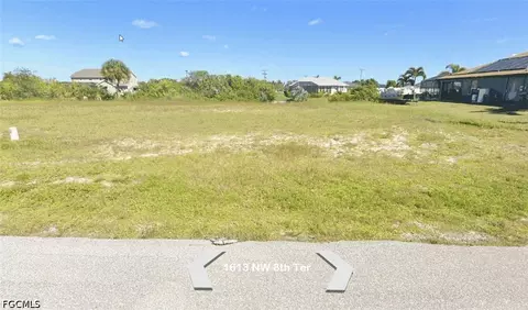 1613 NW 8th Ter, Cape Coral, FL 33993