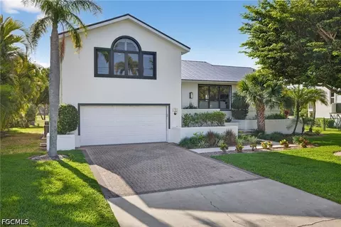 1304 Par View Dr, Sanibel, FL 33957