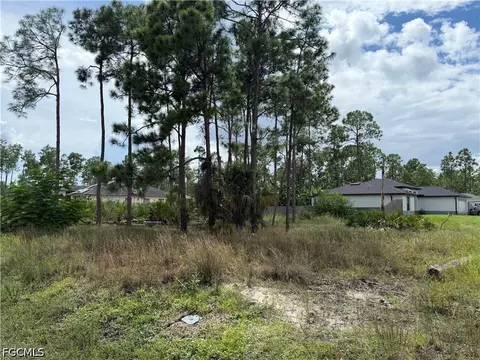 906 E 13th St, Lehigh Acres, FL 33972 photo 3