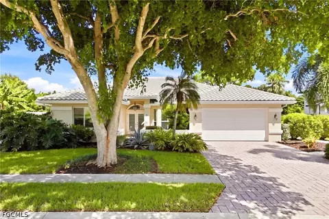 40 Timberland Cir N, Fort Myers, FL 33919