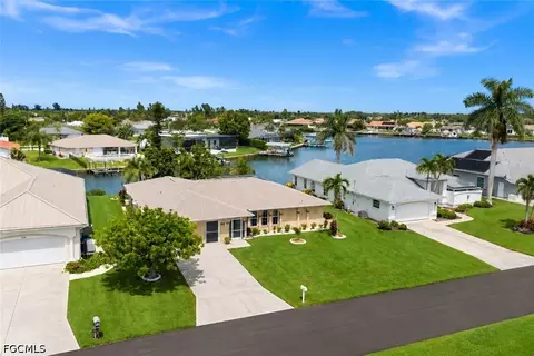 403 SE 28th Ter, Cape Coral, FL 33904