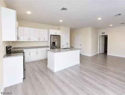 7016 Hero Cir, Labelle, FL 33935 photo 5