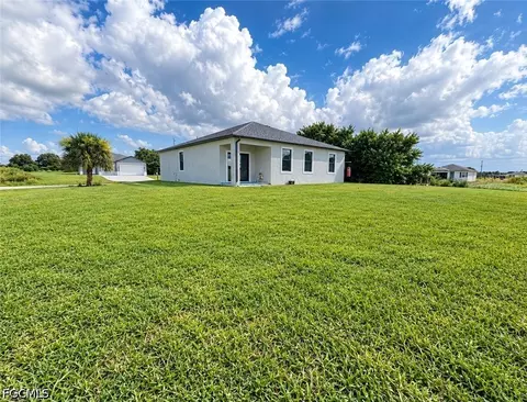 7016 Hero Cir, Labelle, FL 33935 photo 3