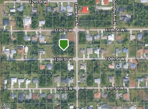 2702 10th St W, Lehigh Acres, FL 33971