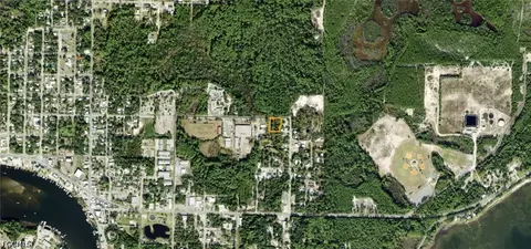 Gray Ave, Carrabelle, FL 32322 photo 3
