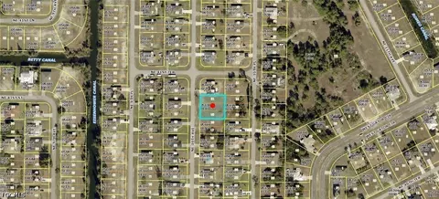 4039 NE 10th Ave, Cape Coral, FL 33909