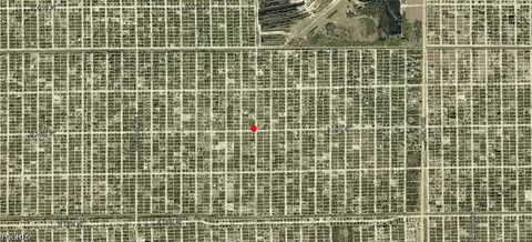 1107 E 14th St, Lehigh Acres, FL 33972 photo 2