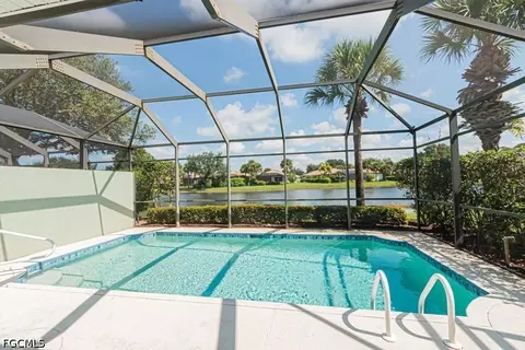 10615 Camarelle Cir, Fort Myers, FL 33913