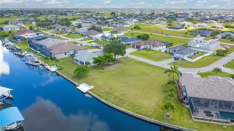 3413 NW 5th Ter, Cape Coral, FL 33993