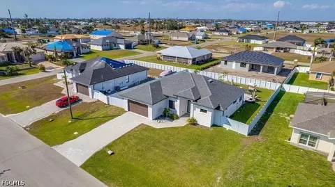 1447 SW 1st St, Cape Coral, FL 33991