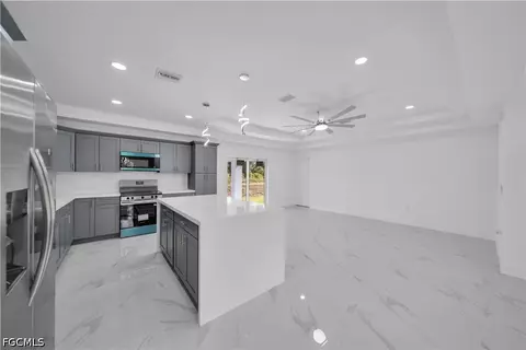 Other - 1021 Pilgrim St E, Lehigh Acres, FL 33974 photo 5 of 12