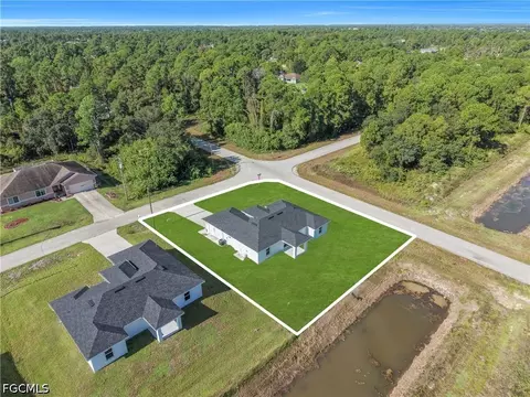 View/Area - 1021 Pilgrim St E, Lehigh Acres, FL 33974 photo 6 of 6