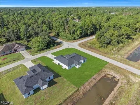 View/Area - 1021 Pilgrim St E, Lehigh Acres, FL 33974 photo 5 of 6