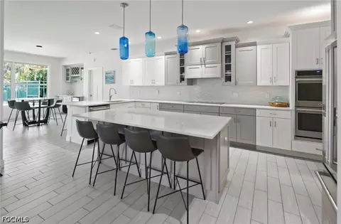 920 E Inlet Dr, Marco Island, FL 34145