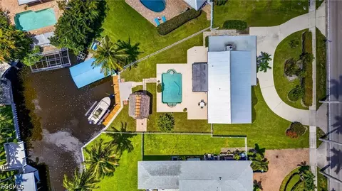 11030 Mcgregor Blvd, Fort Myers, FL 33919