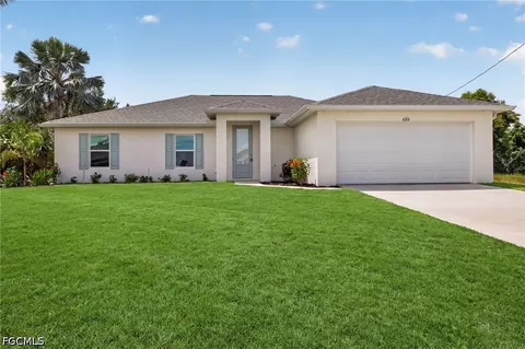 620 NW 29th Ter, Cape Coral, FL 33993