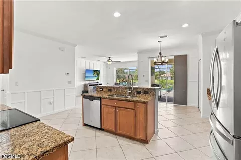 Kitchen - 2446 Heydon Cir E, Naples, FL 34120 photo 3 of 3