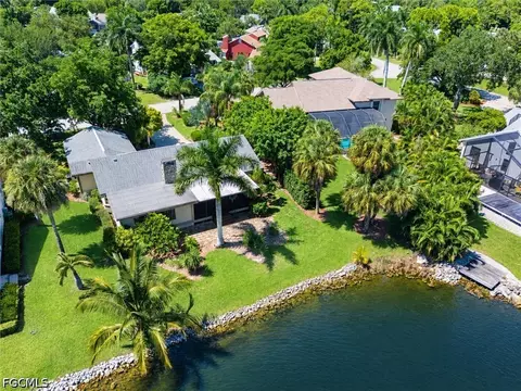 15853 Silverado Ct, Fort Myers, FL 33908