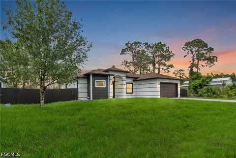 1049 Merry St E, Lehigh Acres, FL 33974