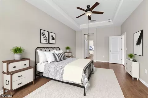 Bedroom - 12218 Lavender Loop, Bradenton, FL 34212 photo 3 of 10