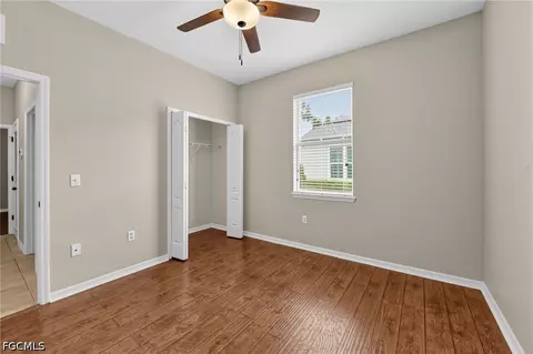 Bedroom - 12218 Lavender Loop, Bradenton, FL 34212 photo 5 of 10
