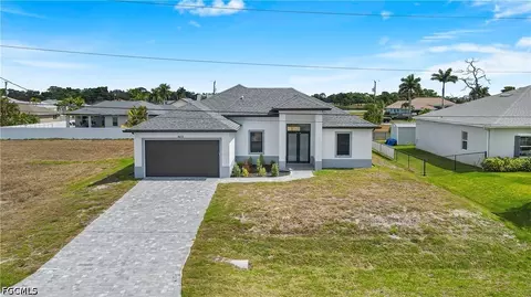 1633 NW 31st Pl, Cape Coral, FL 33993