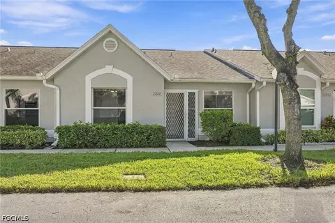 10808 King George Ln #2602, Naples, FL 34109