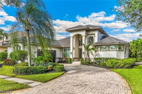 15830 Catalpa Cove Dr, Fort Myers, FL 33908