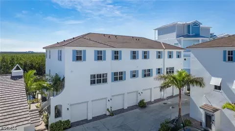 5816 Shell Cove Dr #120, Cape Coral, FL 33914