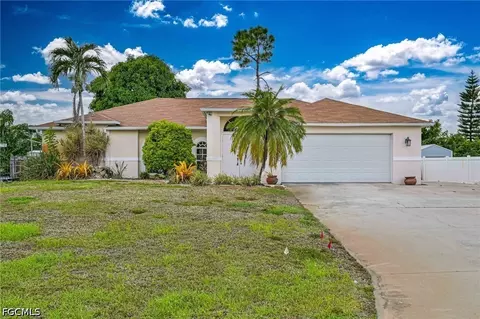 18222 Camellia Rd, Fort Myers, FL 33967