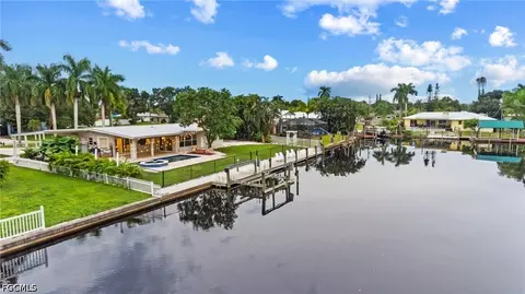 315 Georgia Ave, Fort Myers, FL 33905