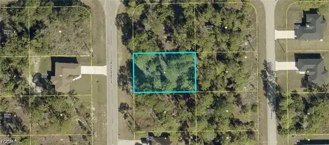 1830 Richmond Ave N, Lehigh Acres, FL 33972