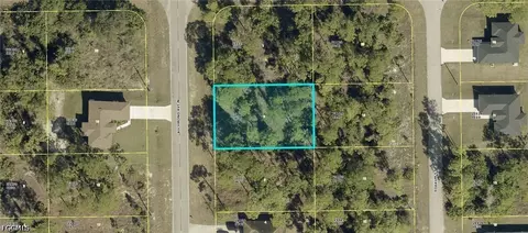 1824 Richmond Ave N, Lehigh Acres, FL 33972